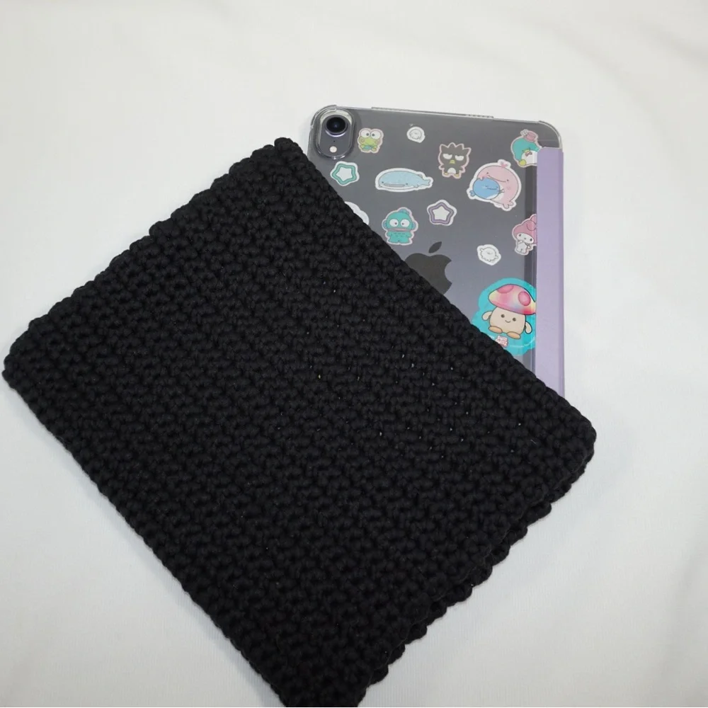 Handmade Tablet sleeve - black
